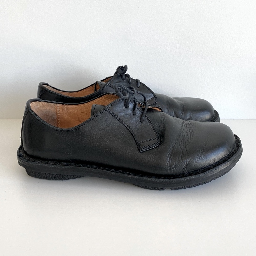 Trippen black classic leather shoes